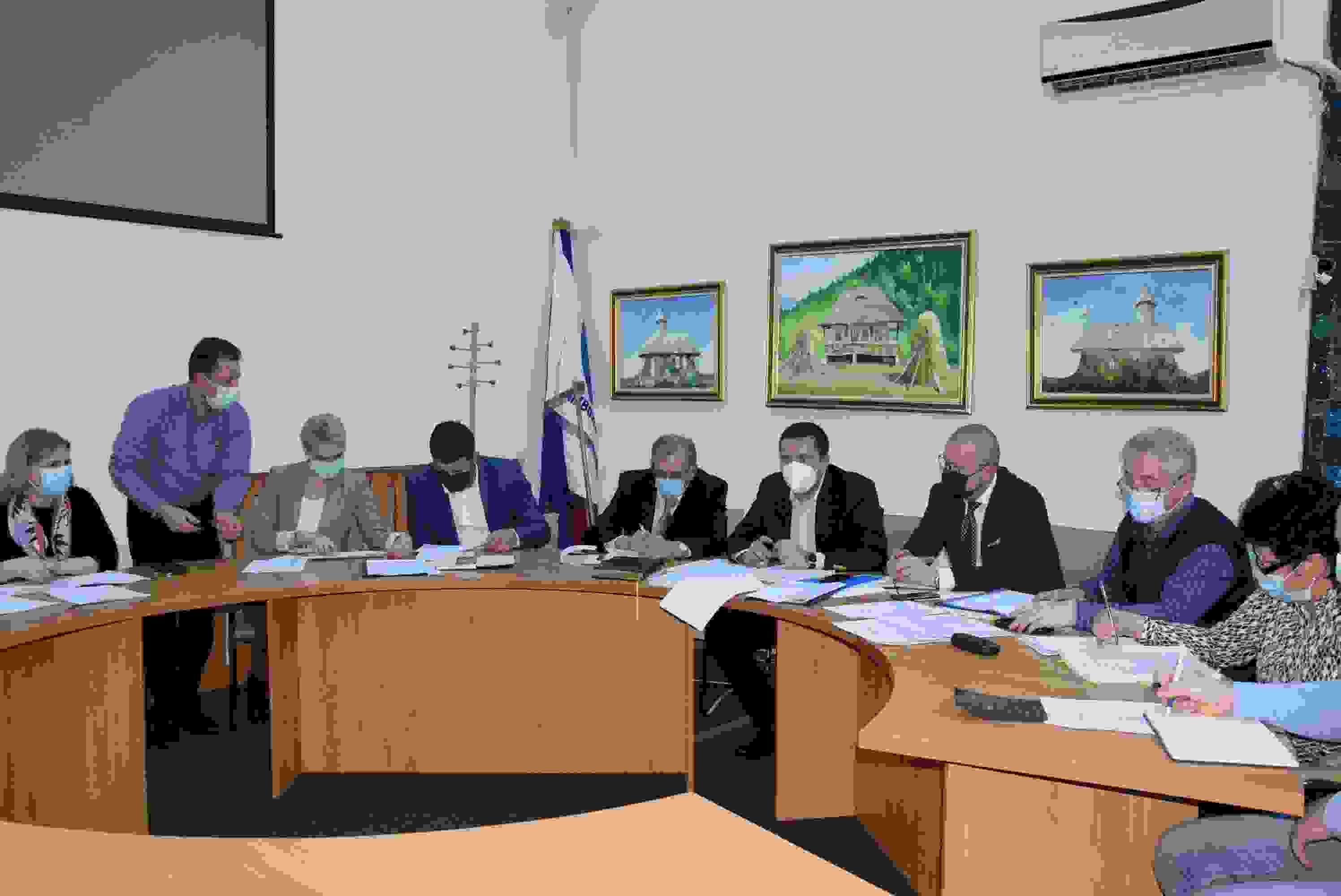  Astăzi a început seria de consultări ale conducerii Consiliului Județean Dâmbovița cu primarii dâmbovițeni, pe marginea bugetului pe anul 2021